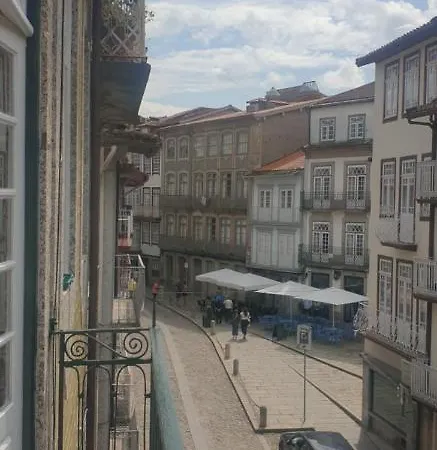 Guimaraesliving - & Adventure Ostello