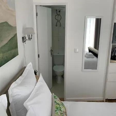 Vandrarhem Guimaraesliving - & Adventure