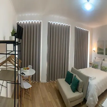Albergue Guimaraesliving - & Adventure