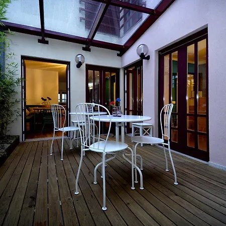 Guimaraesliving - & Adventure Ostello *