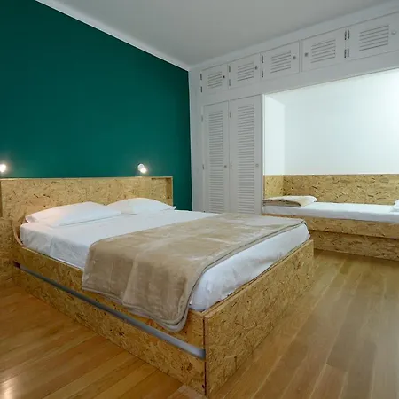 Vandrarhem Guimaraesliving - & Adventure Guimarães