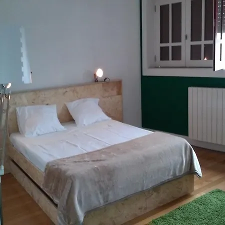 Guimaraesliving - & Adventure Albergue Guimarães