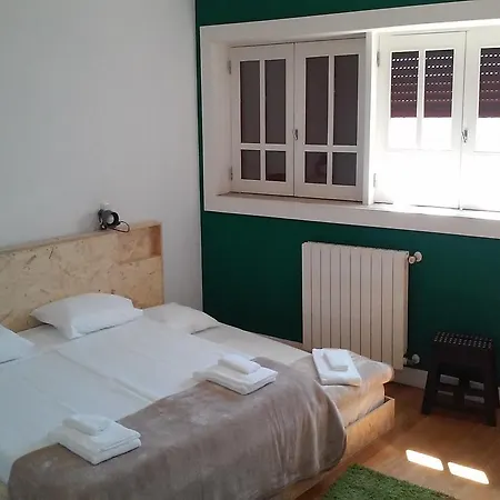 Guimaraesliving - & Adventure Hostel
