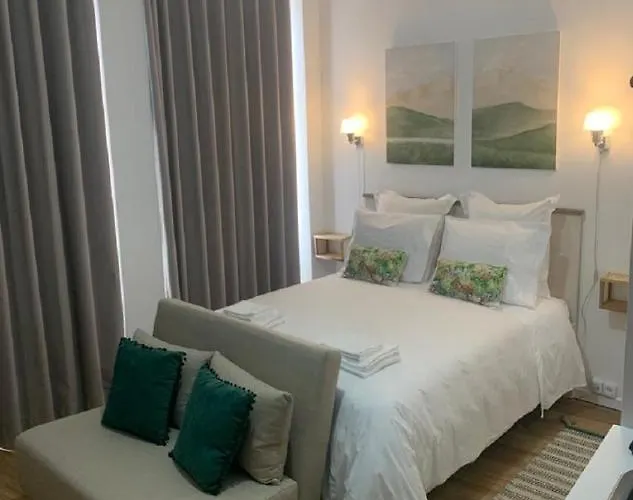 Guimaraesliving - & Adventure Albergue Guimarães