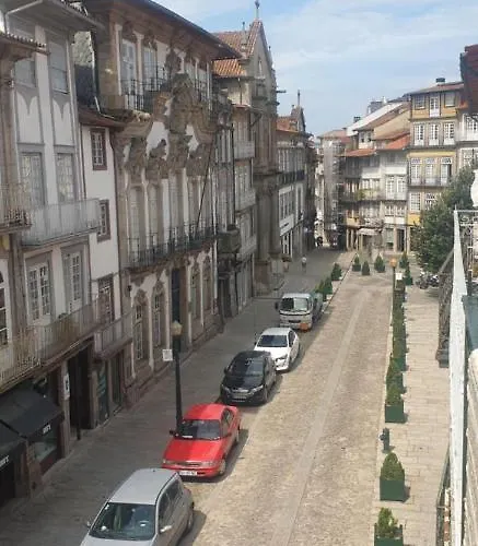 Guimaraesliving - & Adventure Albergue