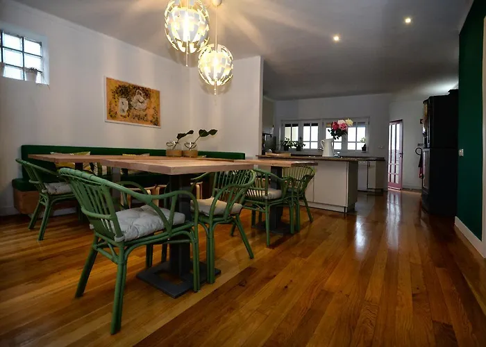 Guimaraesliving - & Adventure Guimarães