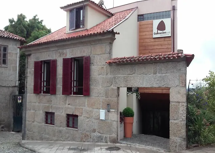 Albergue Guimaraesliving - & Adventure